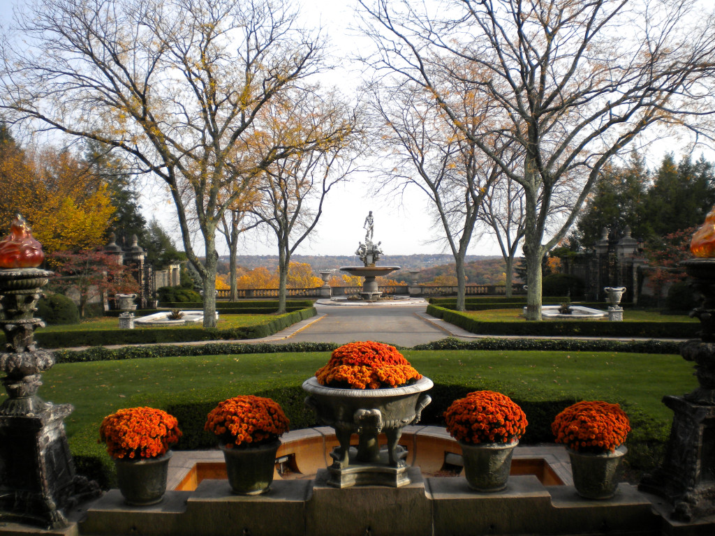 Entry Garden to Kykuit facing East