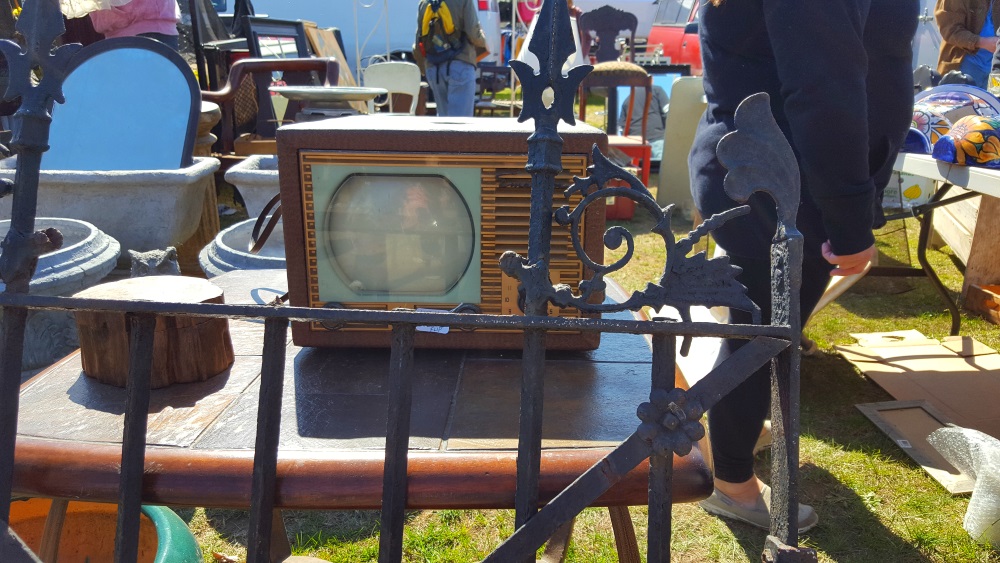 Stormville Flea Market Old TV